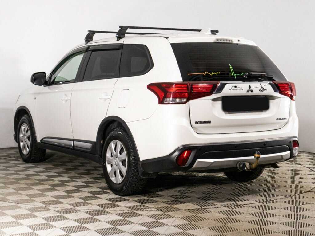 Mitsubishi Outlander 2018 года с пробегом. Фото: #6