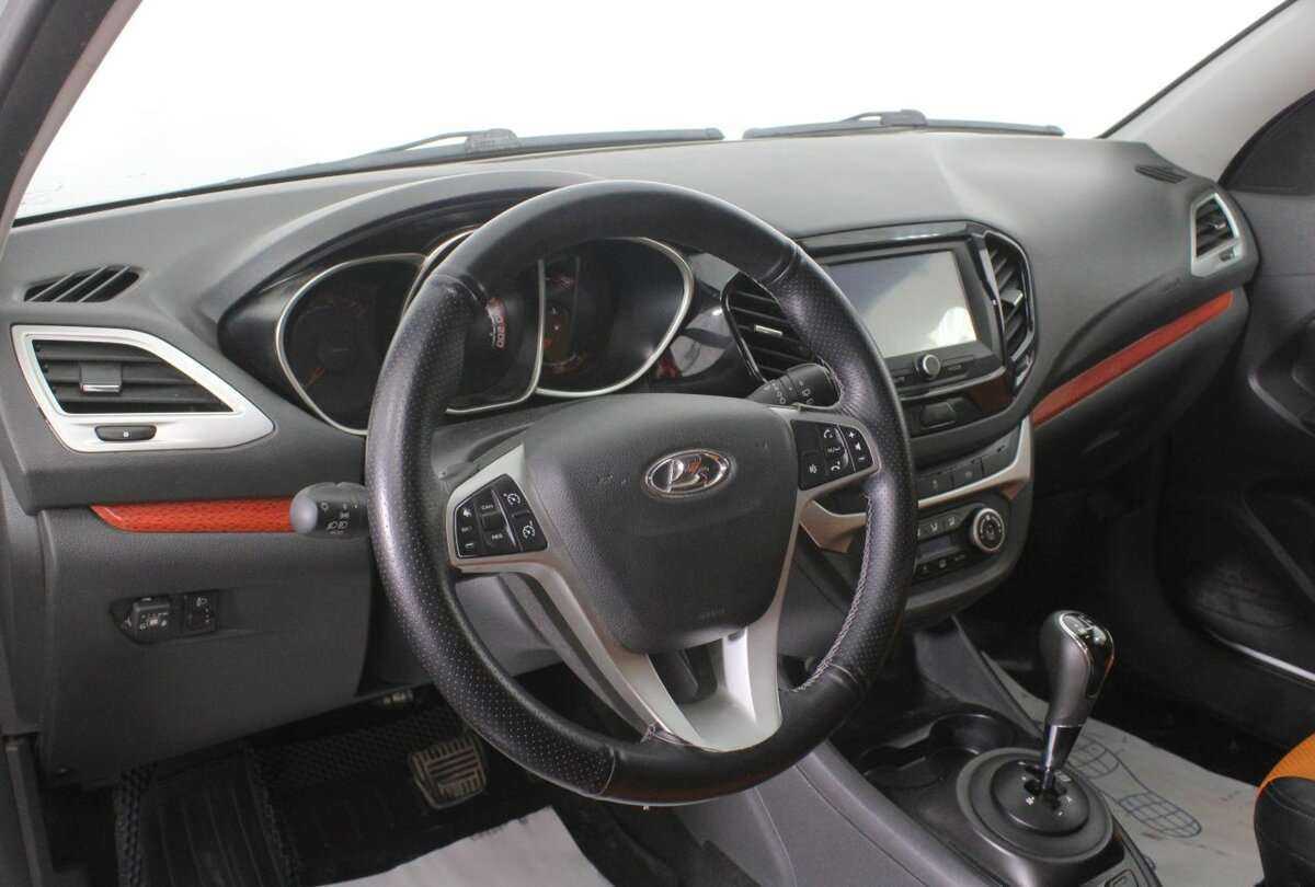 Lada (ВАЗ) Vesta 2019 года с пробегом. Фото: #10