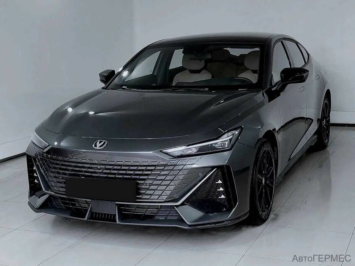 Changan UNI-V 2023 года с пробегом. Фото: #0