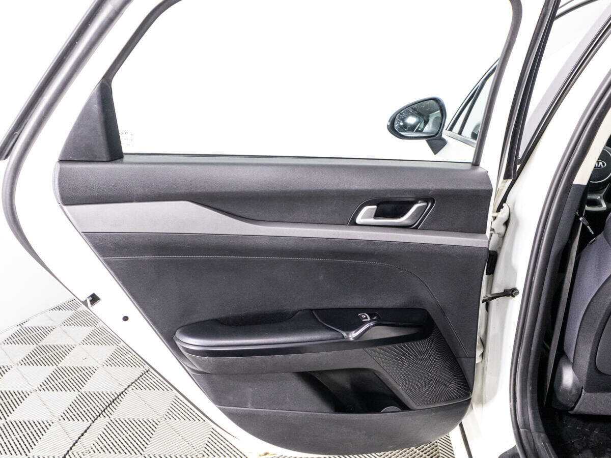 Kia K5 2020 года с пробегом. Фото: #21