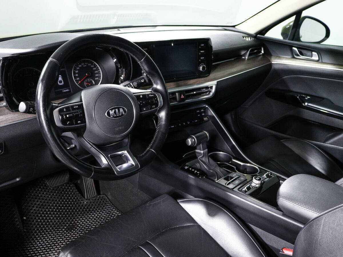 Kia K5 2020 года с пробегом. Фото: #13