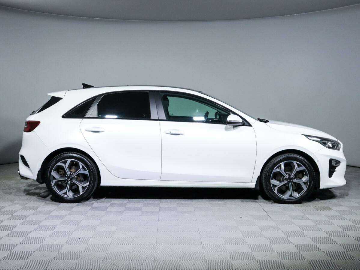 Kia Ceed 2018 года с пробегом. Фото: #3