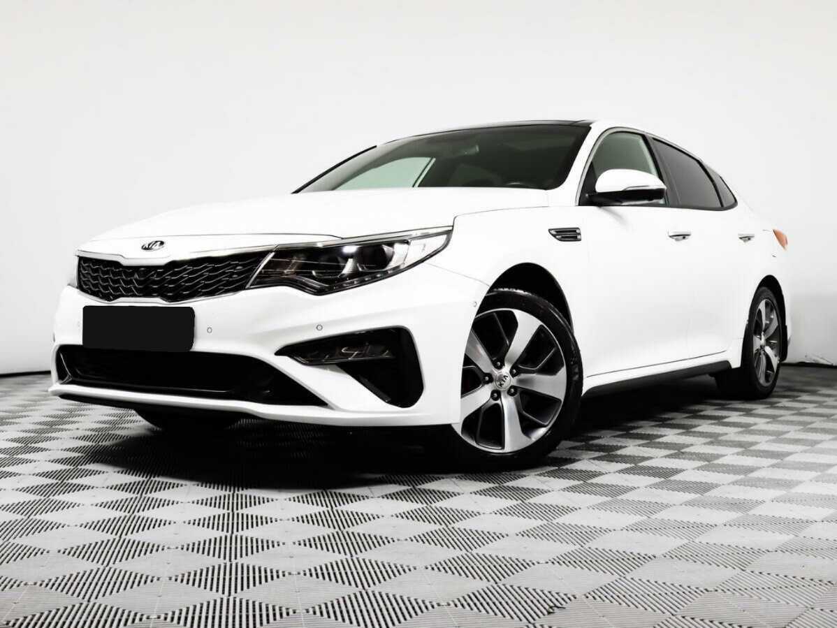 Kia Optima 2018 года с пробегом. Посмотреть фото