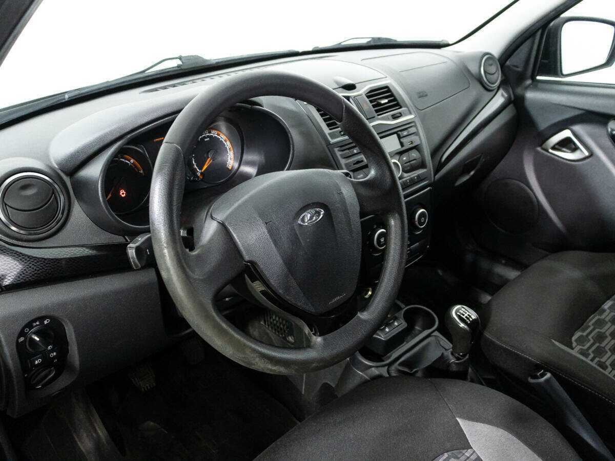 Lada (ВАЗ) Granta 2019 года с пробегом. Фото: #10