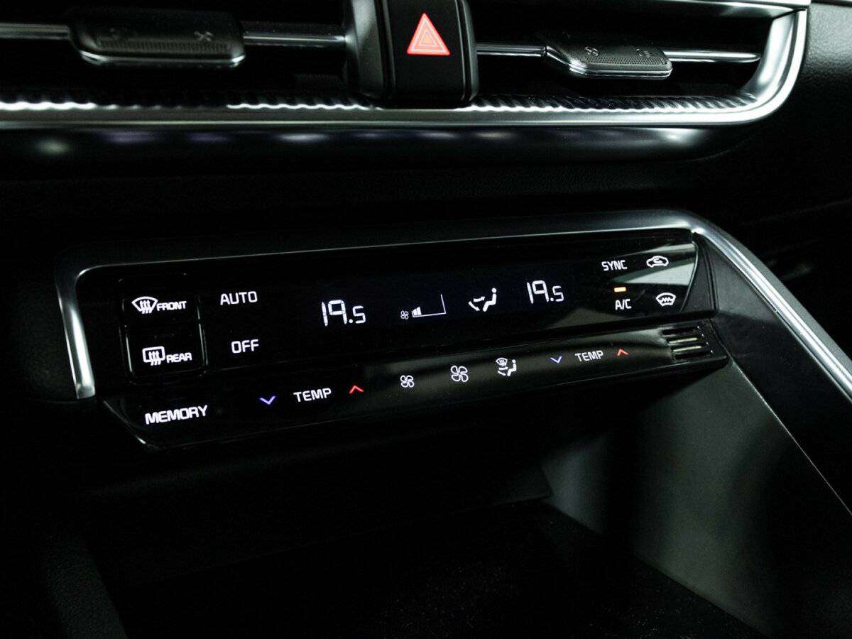 Kia K5 2020 года с пробегом. Фото: #19