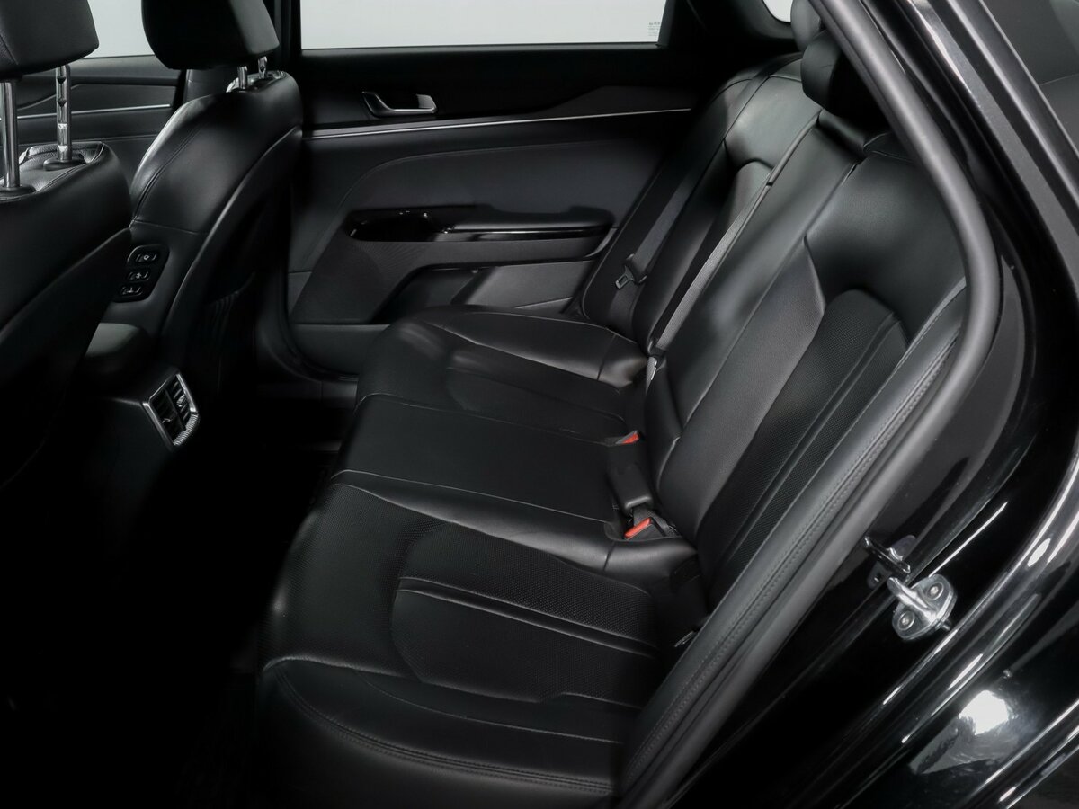 Kia K5 2021 года с пробегом. Фото: #9