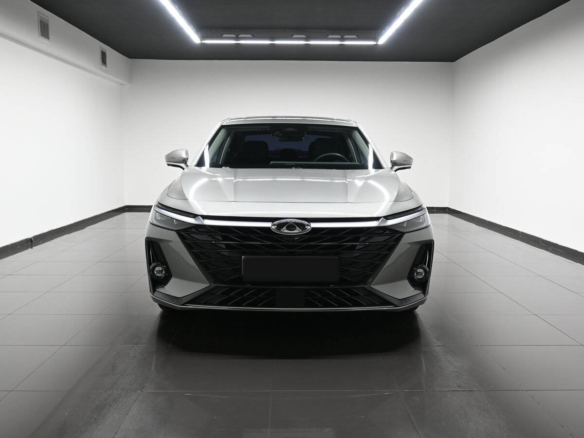 Chery Arrizo 8 2023 года с пробегом. Фото: #2