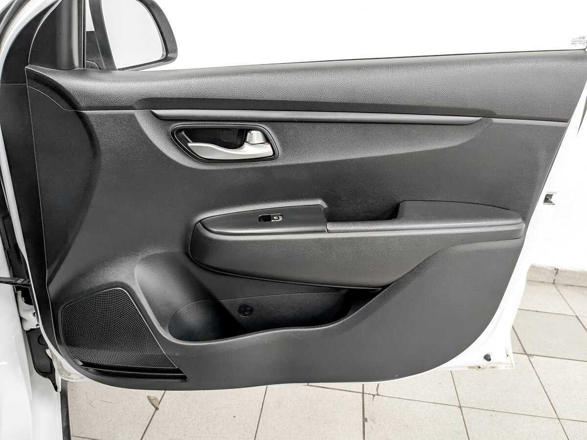 Kia Rio 2020 года с пробегом. Фото: #23