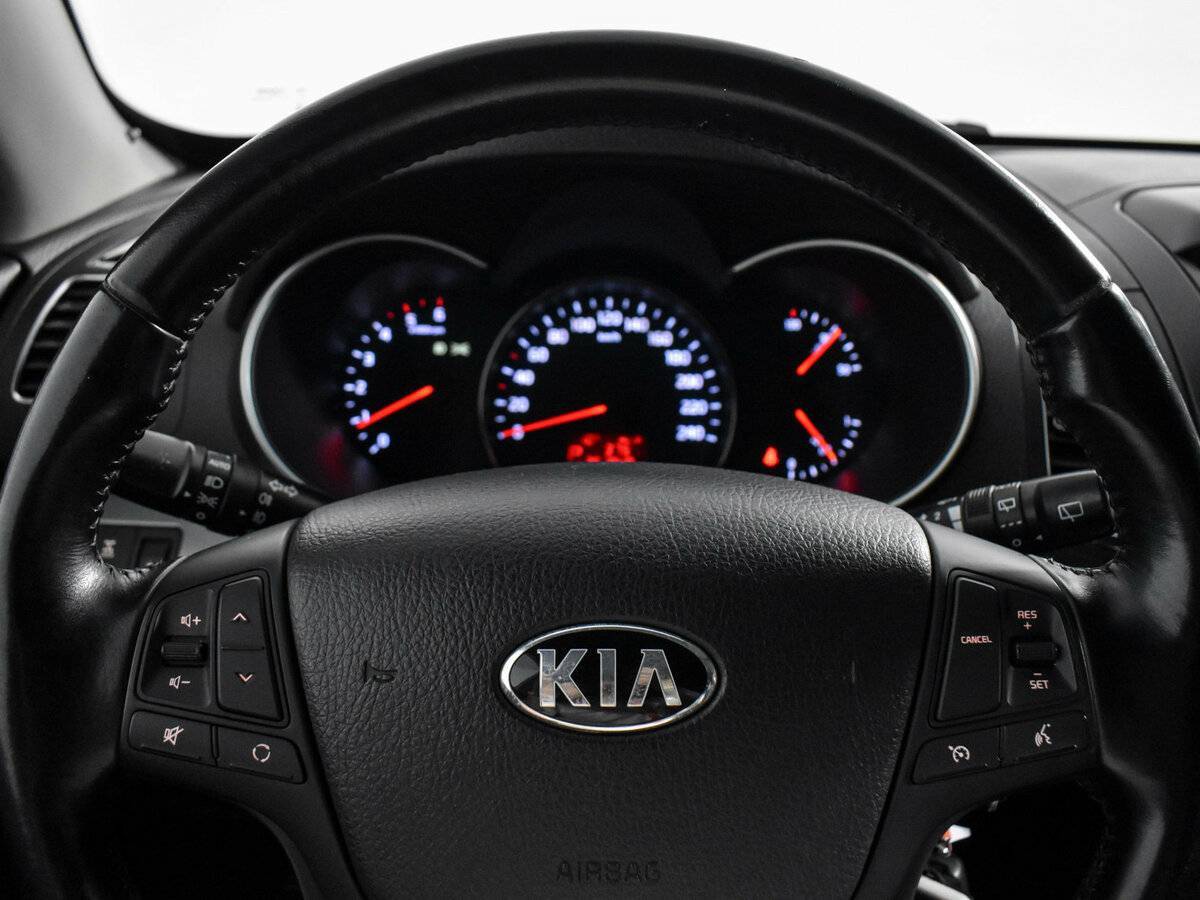 Kia Sorento 2012 года с пробегом. Фото: #13