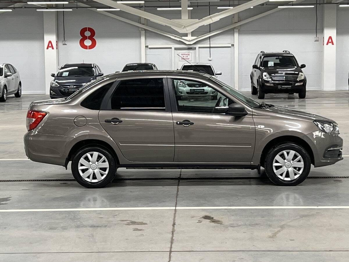 Lada (ВАЗ) Granta 2021 года с пробегом. Фото: #3