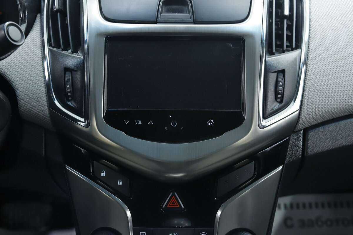 Chevrolet Cruze 2015 года с пробегом. Фото: #12