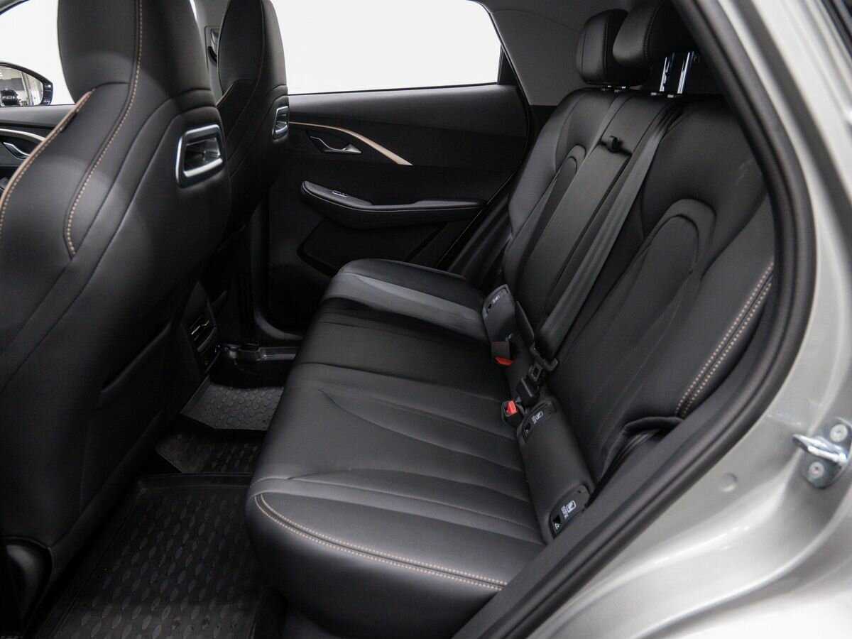 OMODA C5 2023 года с пробегом. Фото: #11