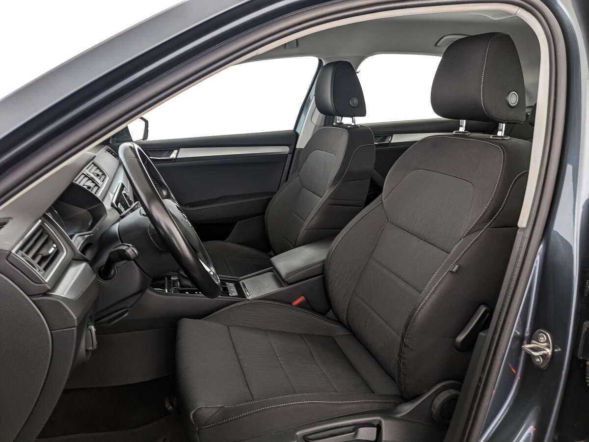 Skoda Superb 2019 года с пробегом. Фото: #15