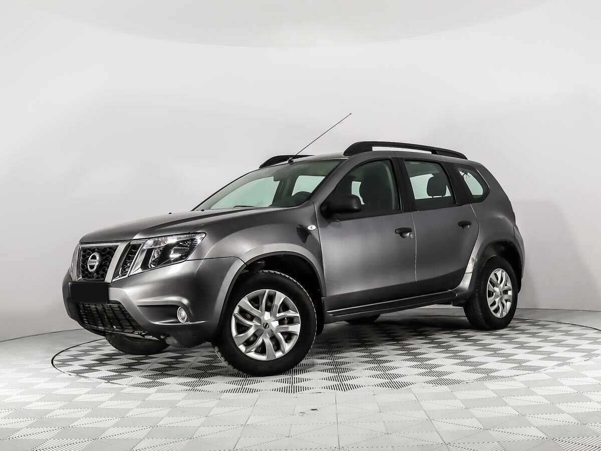 Nissan Terrano 2014 года с пробегом. Посмотреть фото