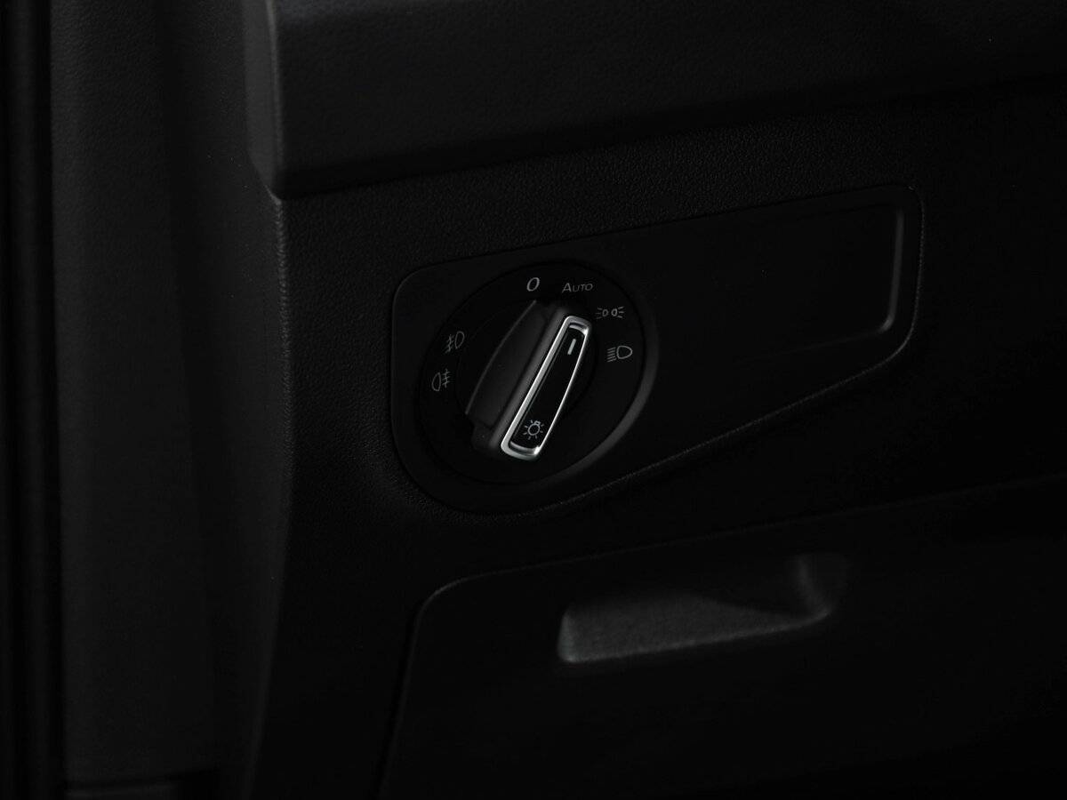 Volkswagen Tiguan 2019 года с пробегом. Фото: #21