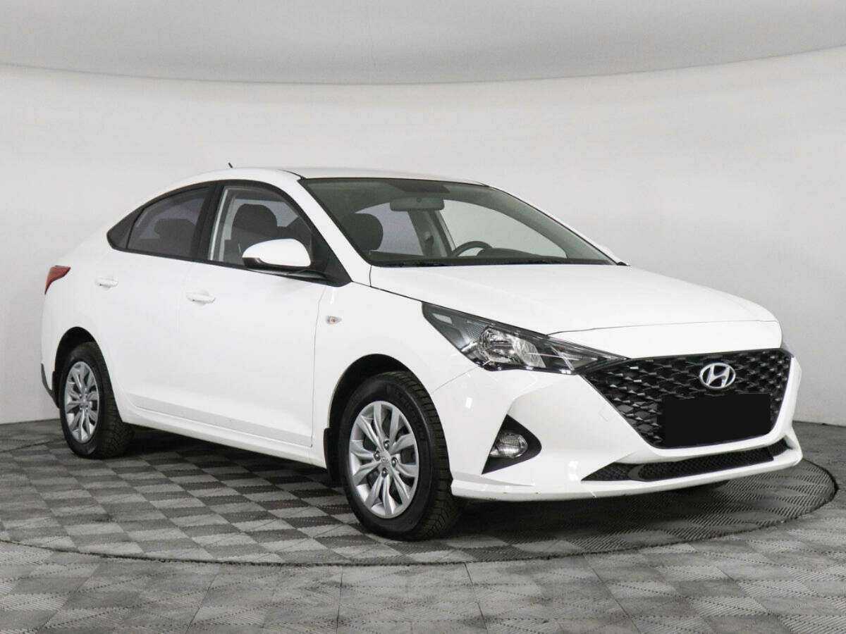 Hyundai Solaris 2021 года с пробегом. Фото: #2