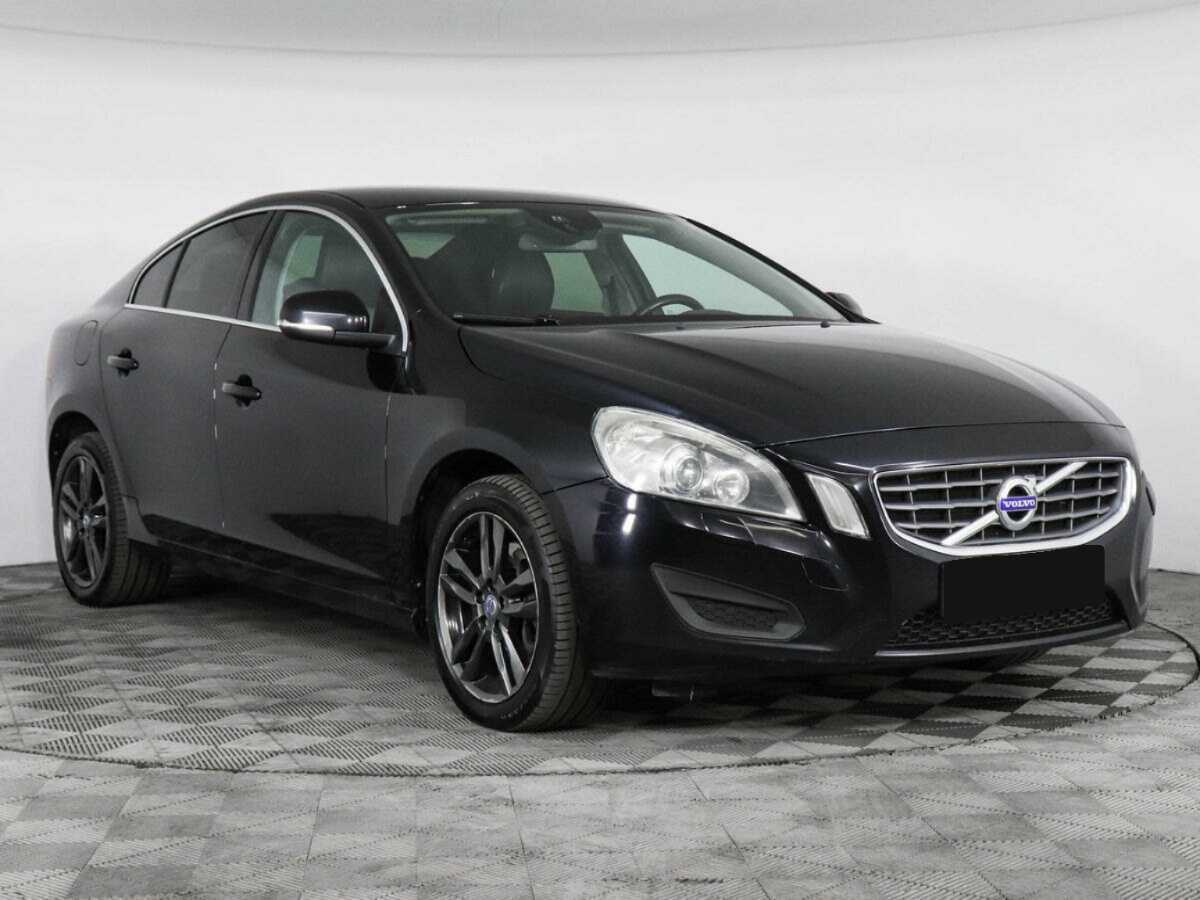 Volvo S60 2012 года с пробегом. Фото: #2