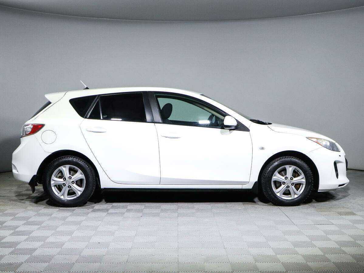 Mazda 3 2012 года с пробегом. Фото: #3