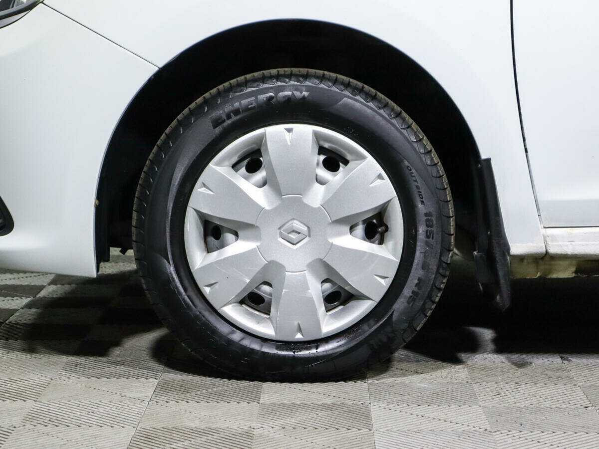 Renault Logan 2014 года с пробегом. Фото: #12