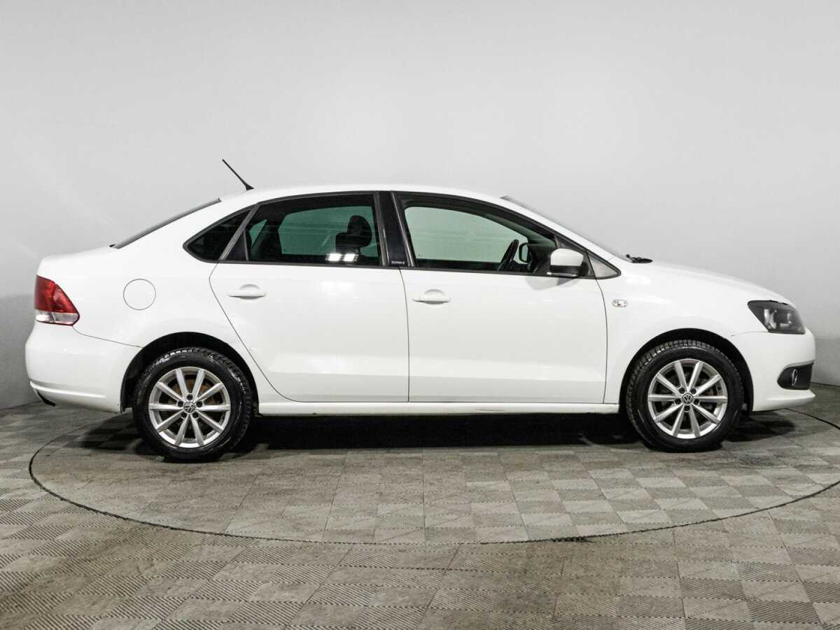 Volkswagen Polo 2015 года с пробегом. Фото: #3