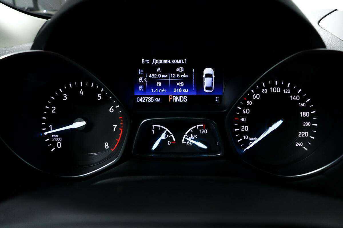 Ford Kuga 2017 года с пробегом. Фото: #9