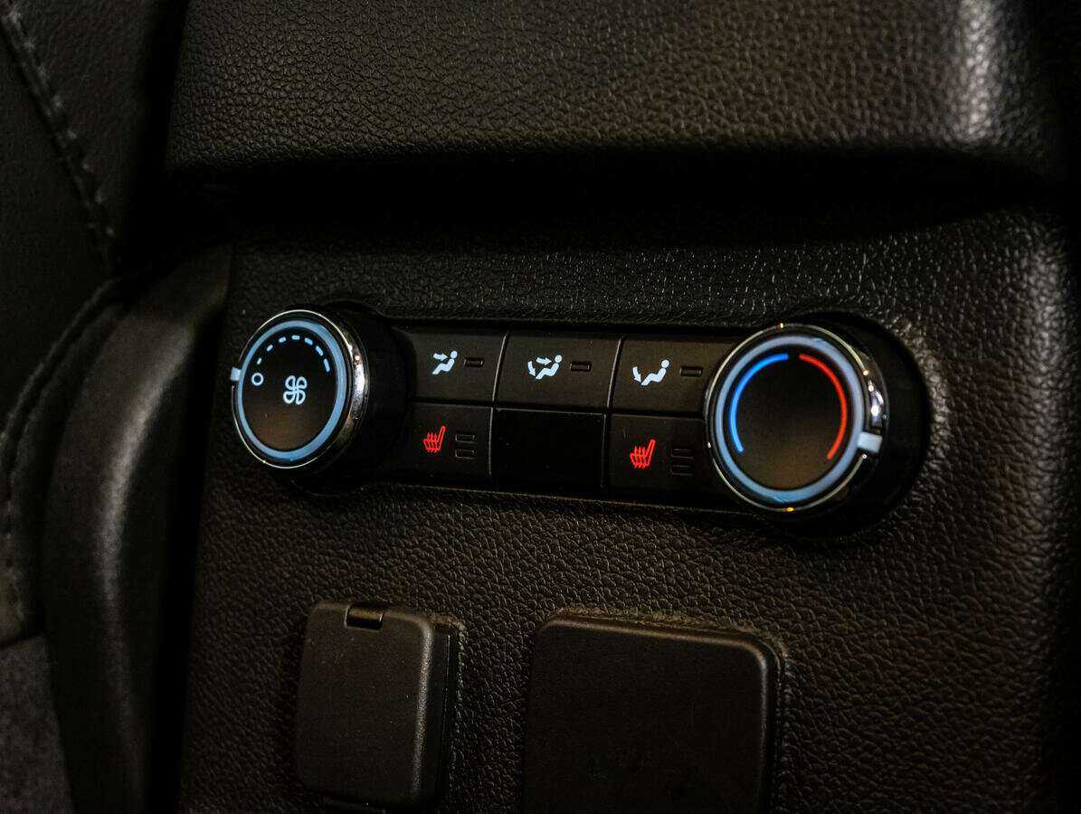 Ford Explorer 2014 года с пробегом. Фото: #21