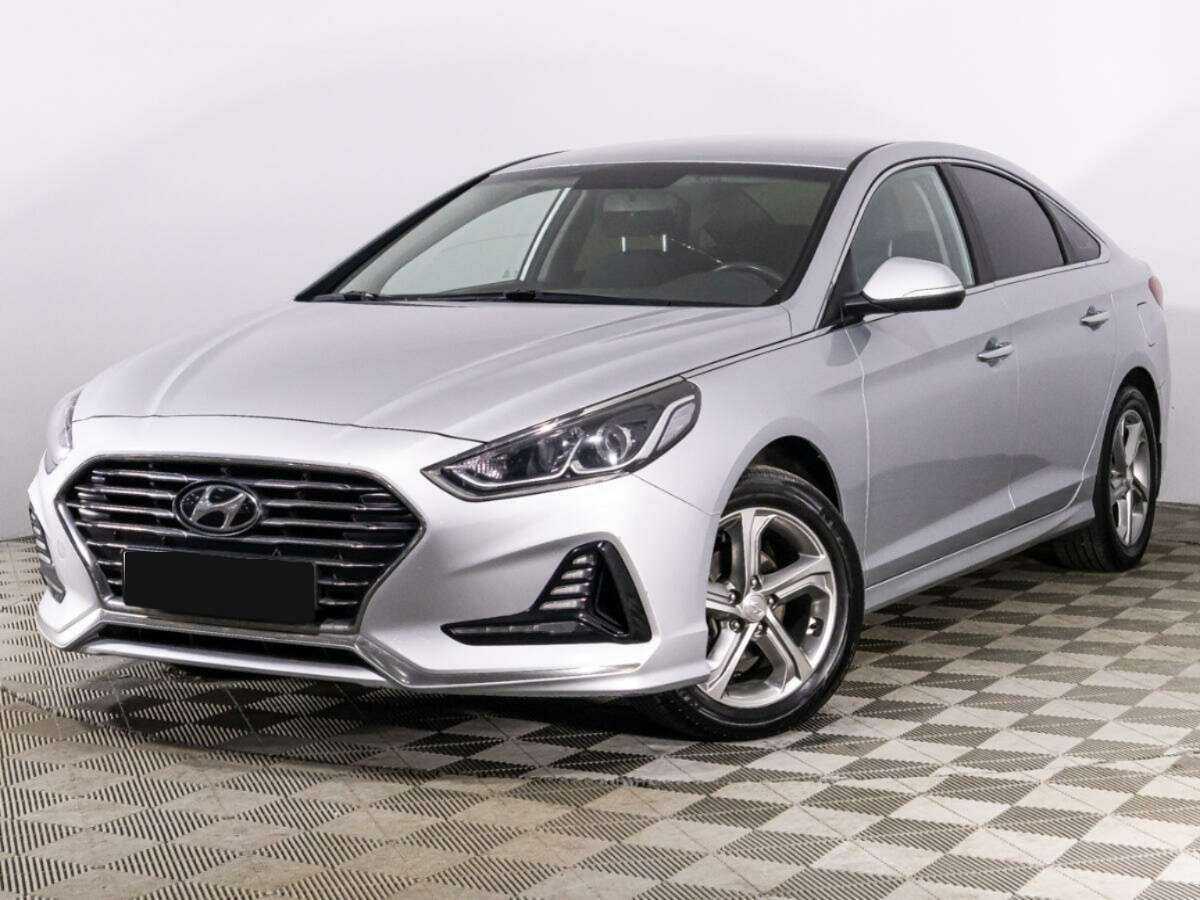 Hyundai Sonata 2018 года с пробегом. Посмотреть фото