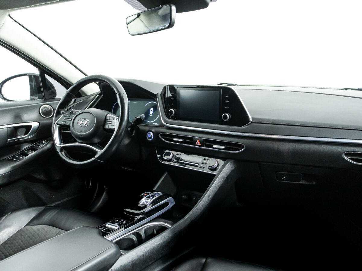 Hyundai Sonata 2019 года с пробегом. Фото: #8