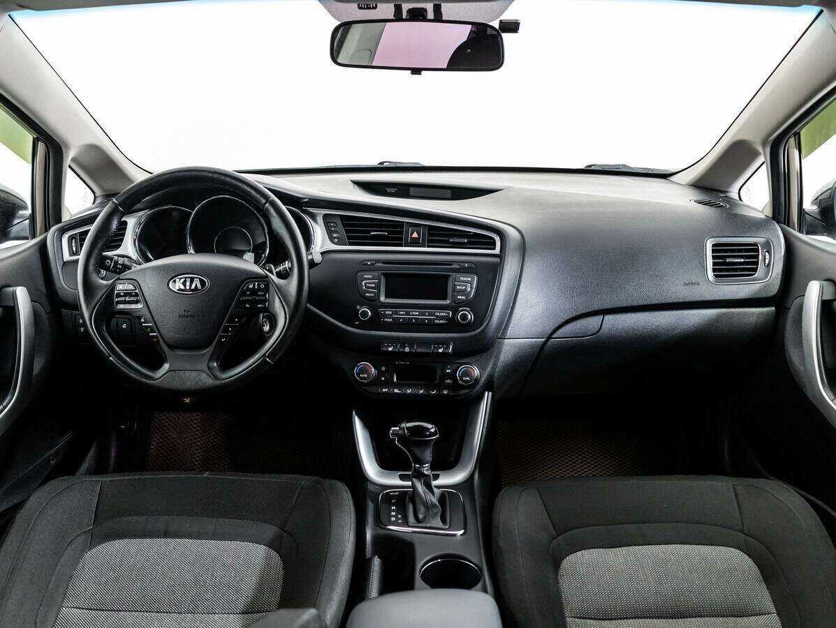 Kia Ceed 2015 года с пробегом. Фото: #12