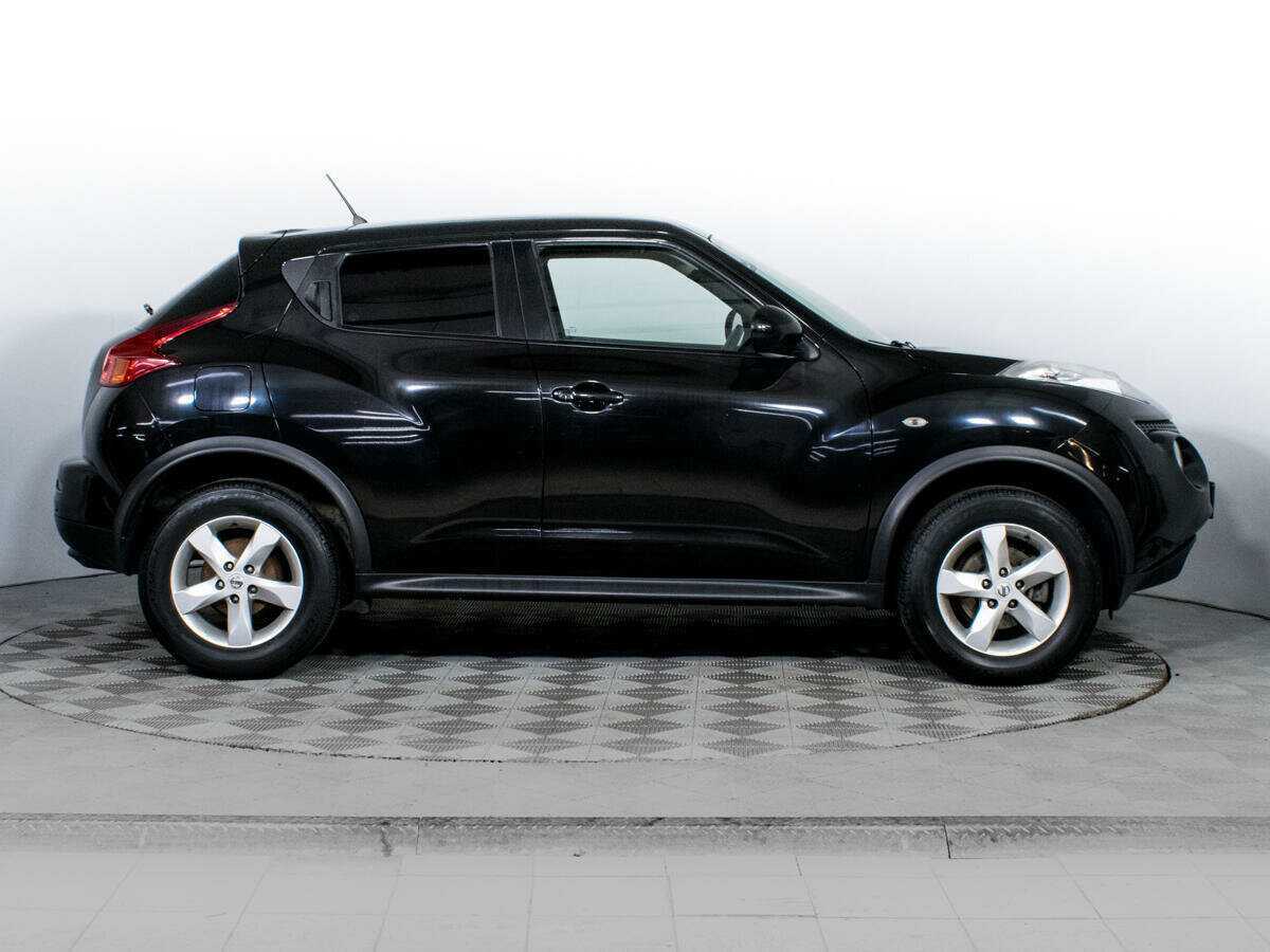 Nissan Juke 2013 года с пробегом. Фото: #3