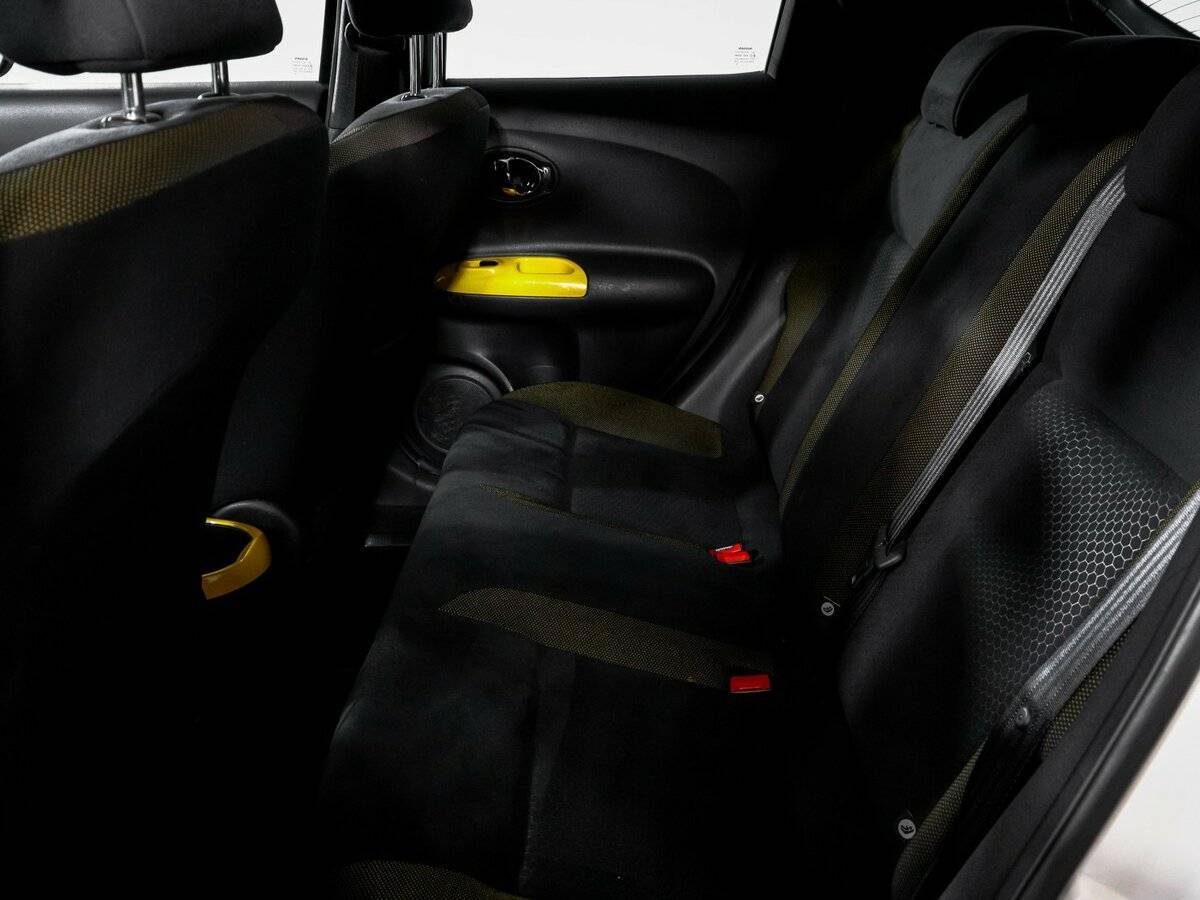 Nissan Juke 2014 года с пробегом. Фото: #9