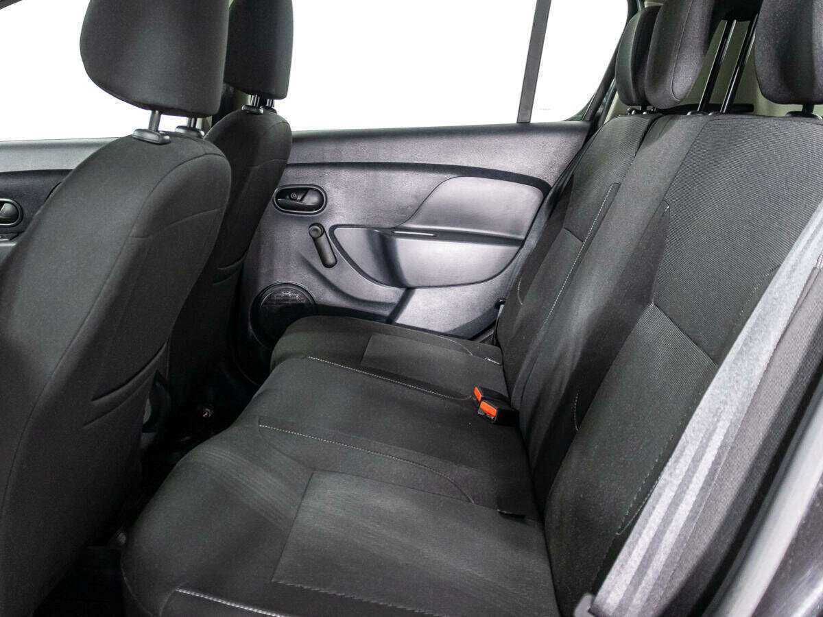 Renault Sandero 2018 года с пробегом. Фото: #9