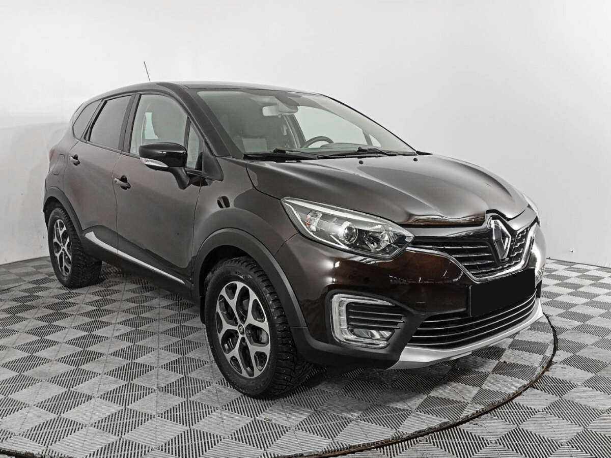 Renault Kaptur 2018 года с пробегом. Фото: #2