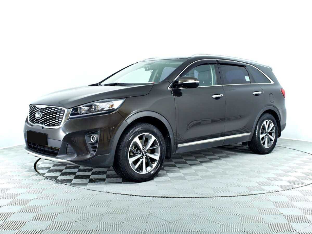 Kia Sorento 2018 года с пробегом. Посмотреть фото