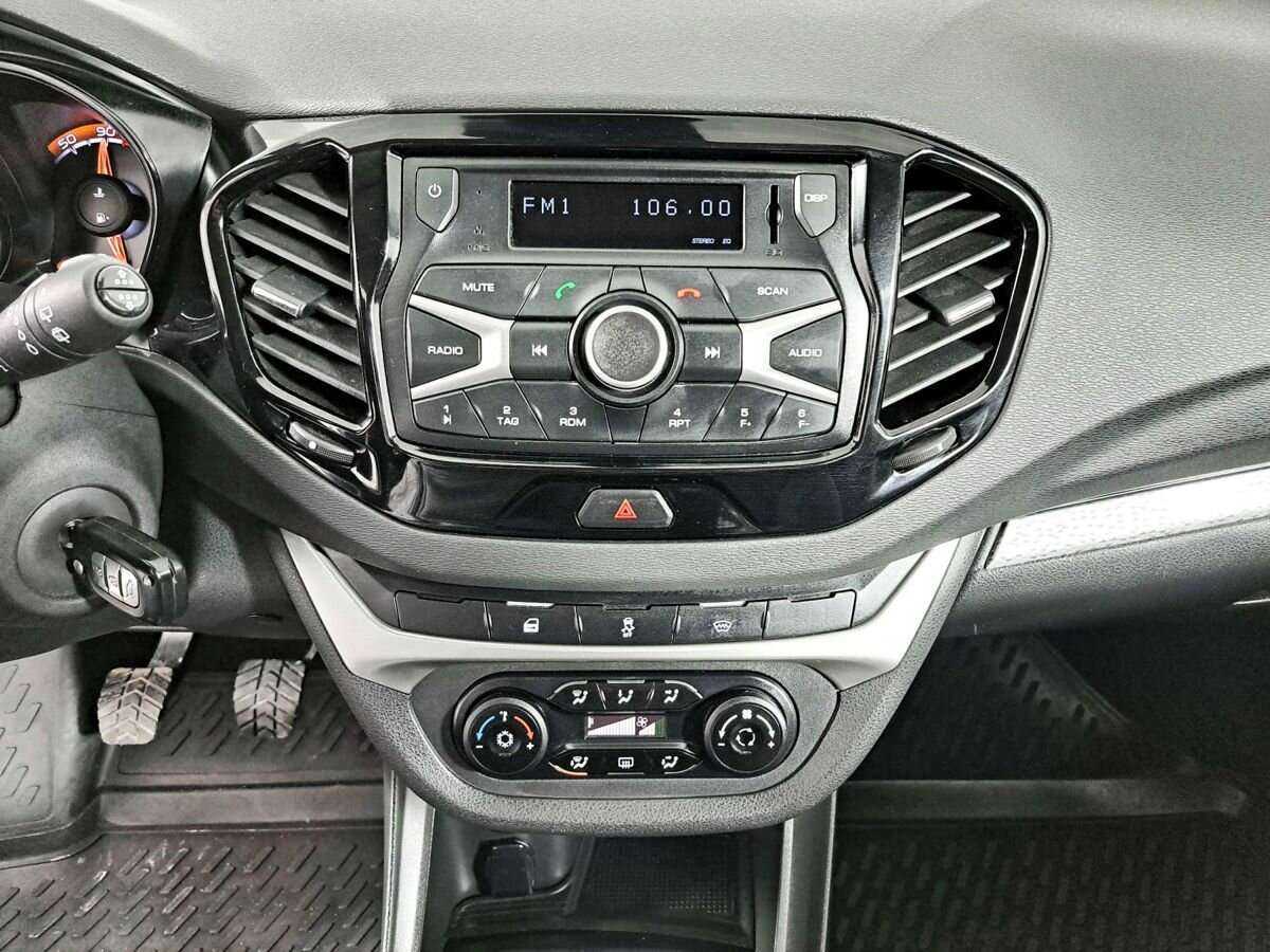 Lada (ВАЗ) Vesta 2020 года с пробегом. Фото: #10