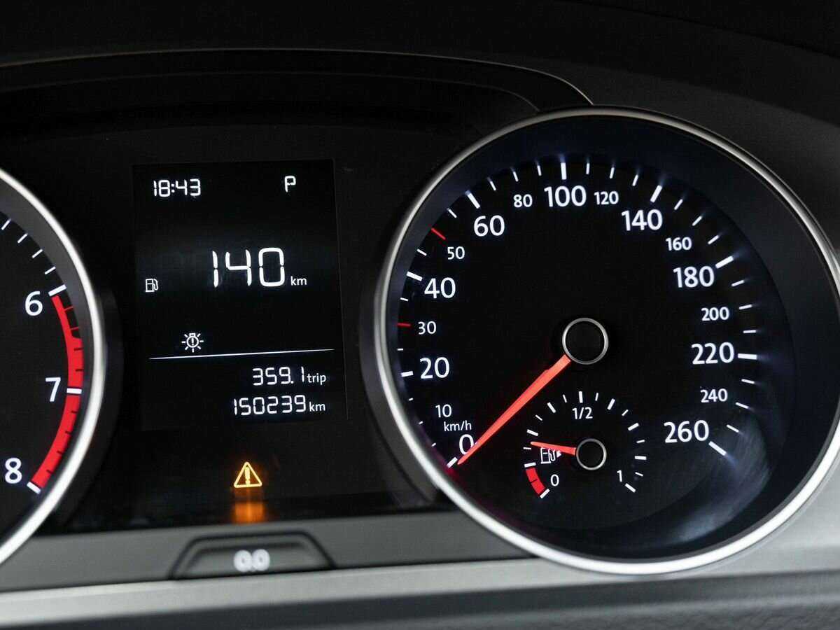 Volkswagen Golf 2013 года с пробегом. Фото: #16