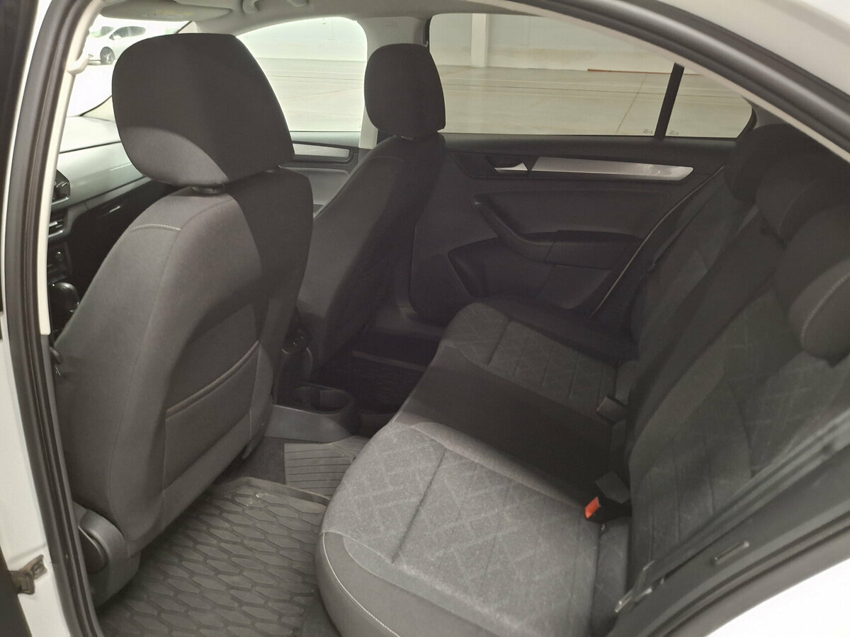 Volkswagen Polo 2021 года с пробегом. Фото: #11