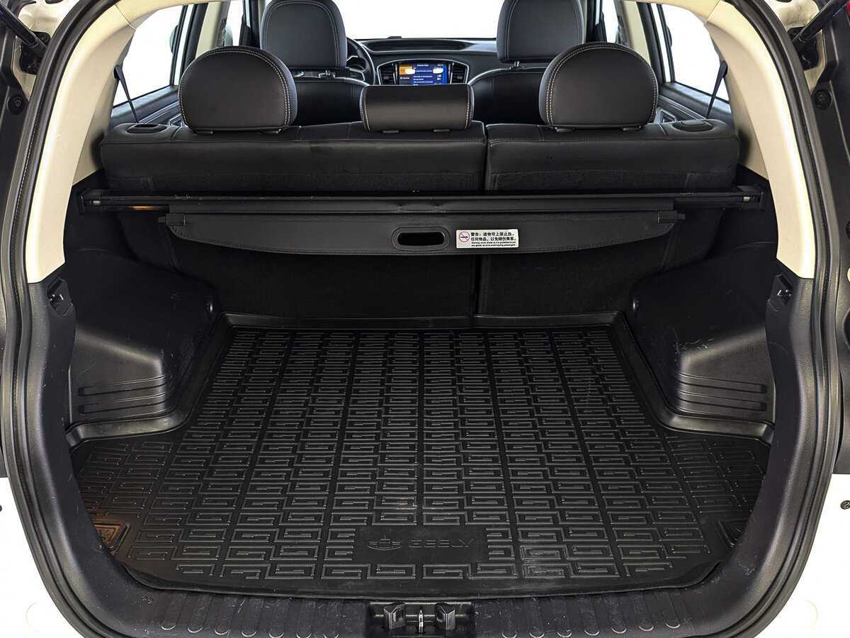 Geely Emgrand X7 2018 года с пробегом. Фото: #9