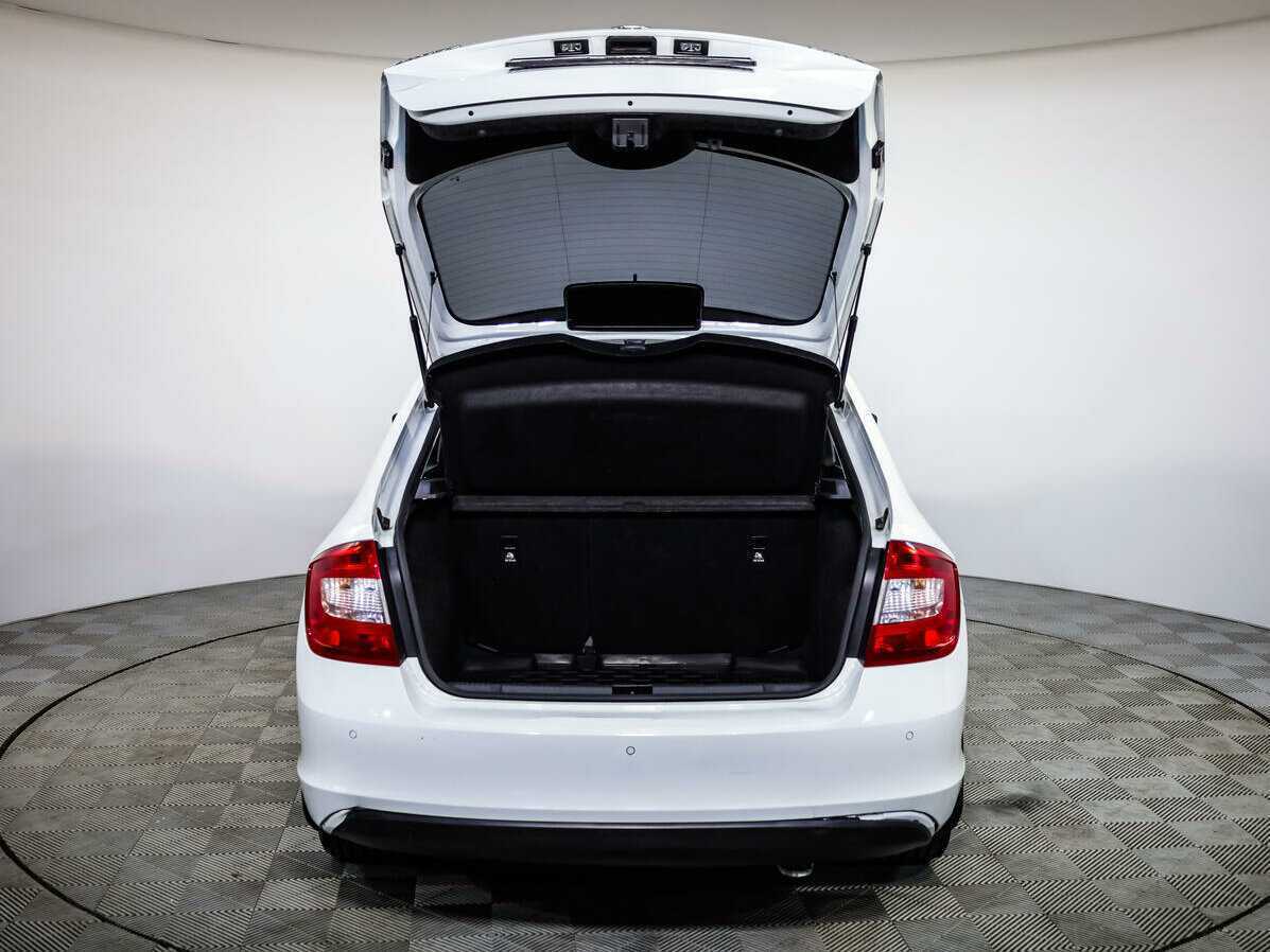 Skoda Rapid 2017 года с пробегом. Фото: #16