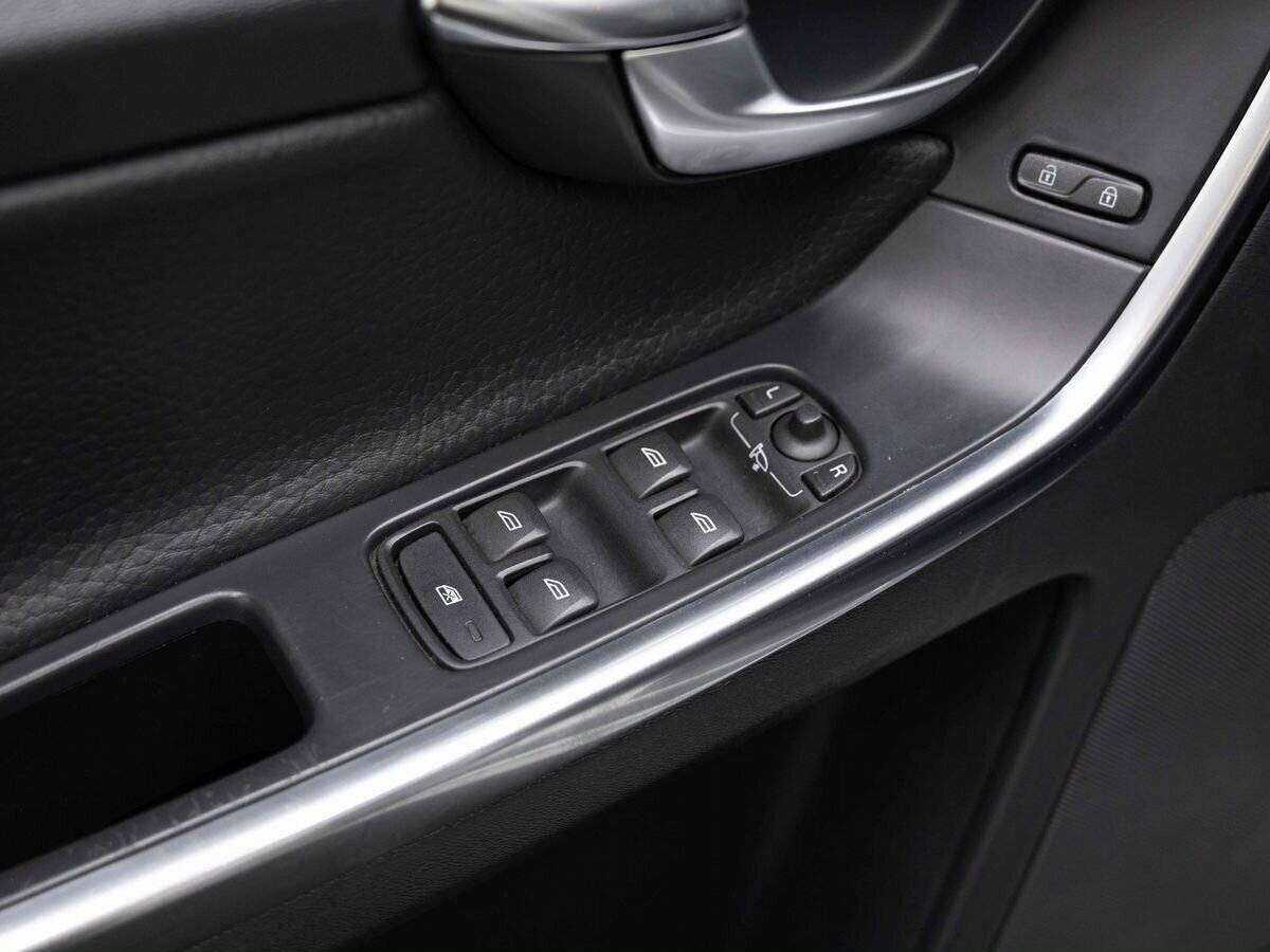 Volvo XC60 2013 года с пробегом. Фото: #16