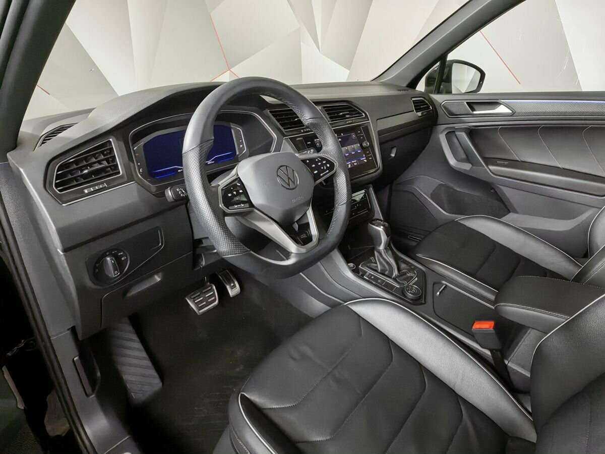 Volkswagen Tiguan 2021 года с пробегом. Фото: #12