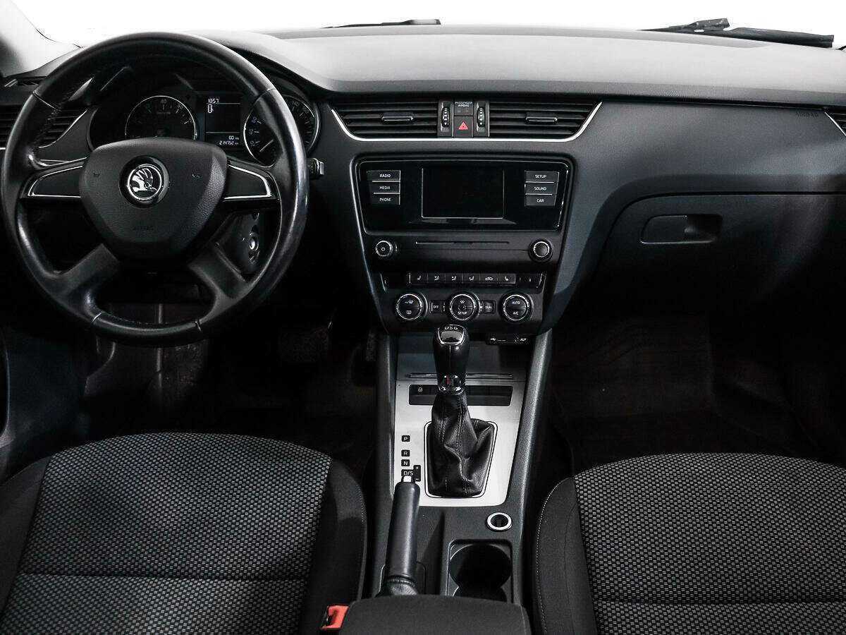 Skoda Octavia 2015 года с пробегом. Фото: #11