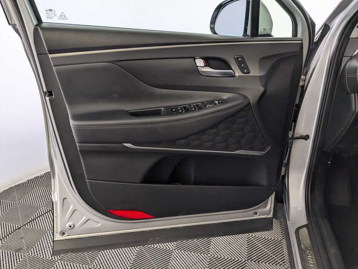 Hyundai Santa Fe 2020 года с пробегом. Фото: #17