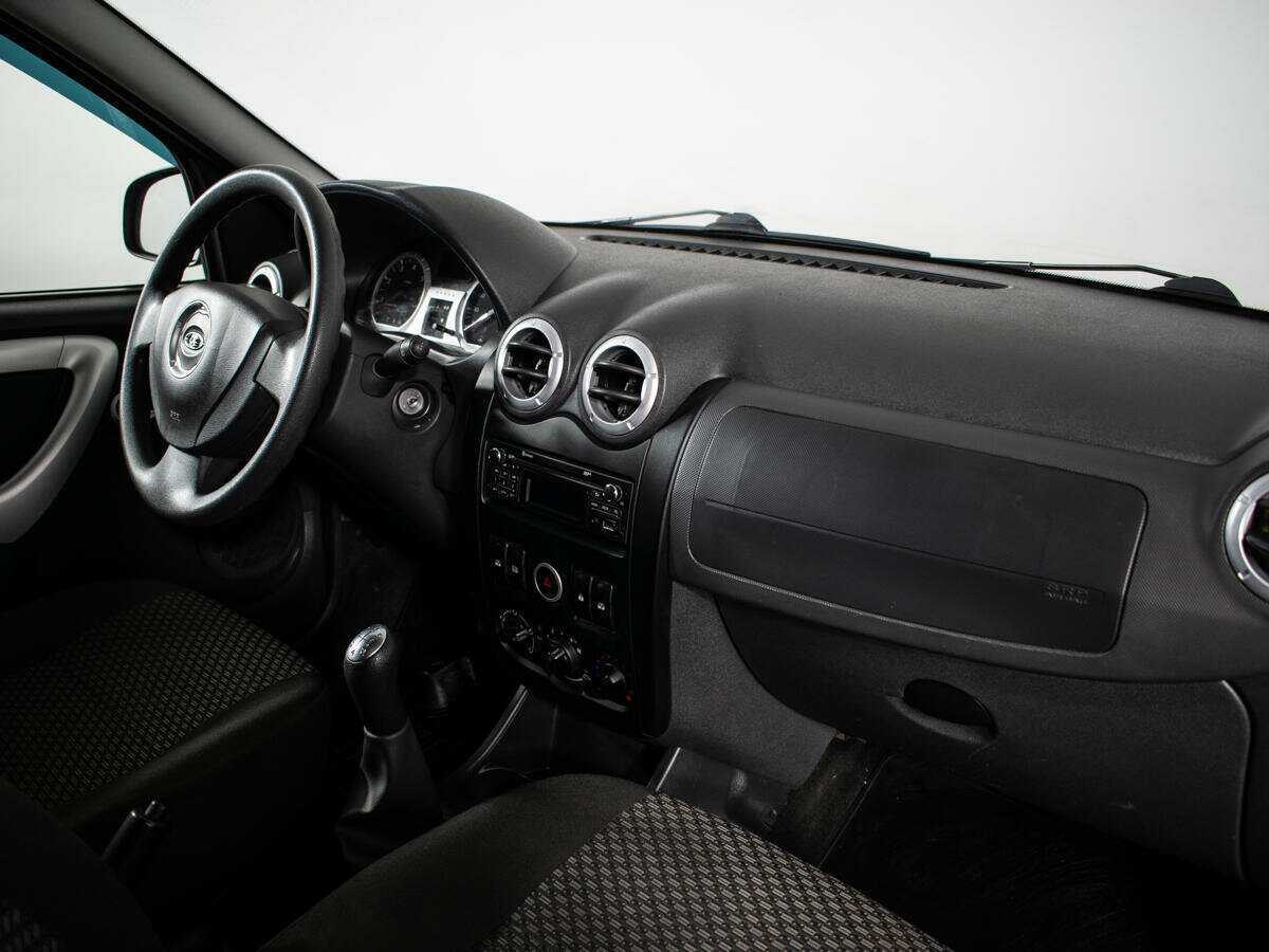 Lada (ВАЗ) Largus 2015 года с пробегом. Фото: #7