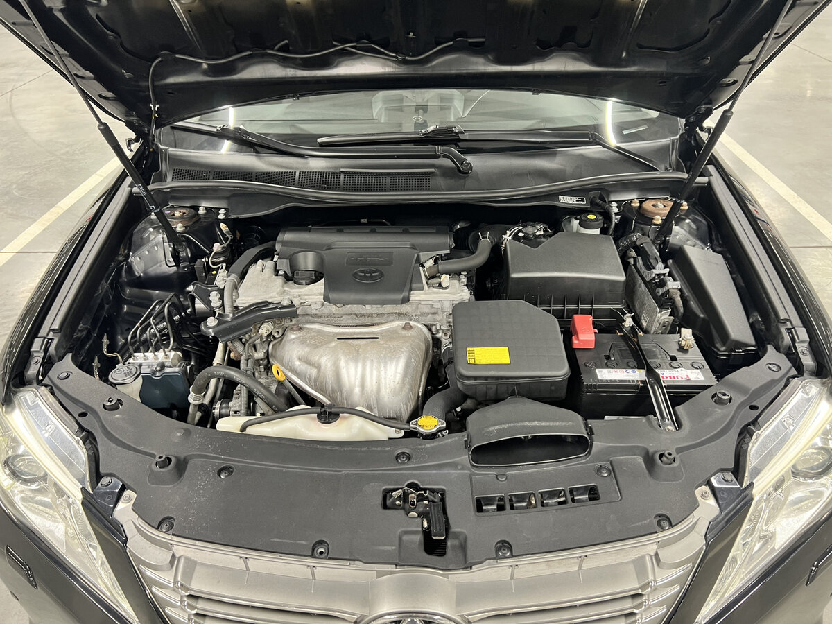 Toyota Camry 2013 года с пробегом. Фото: #8