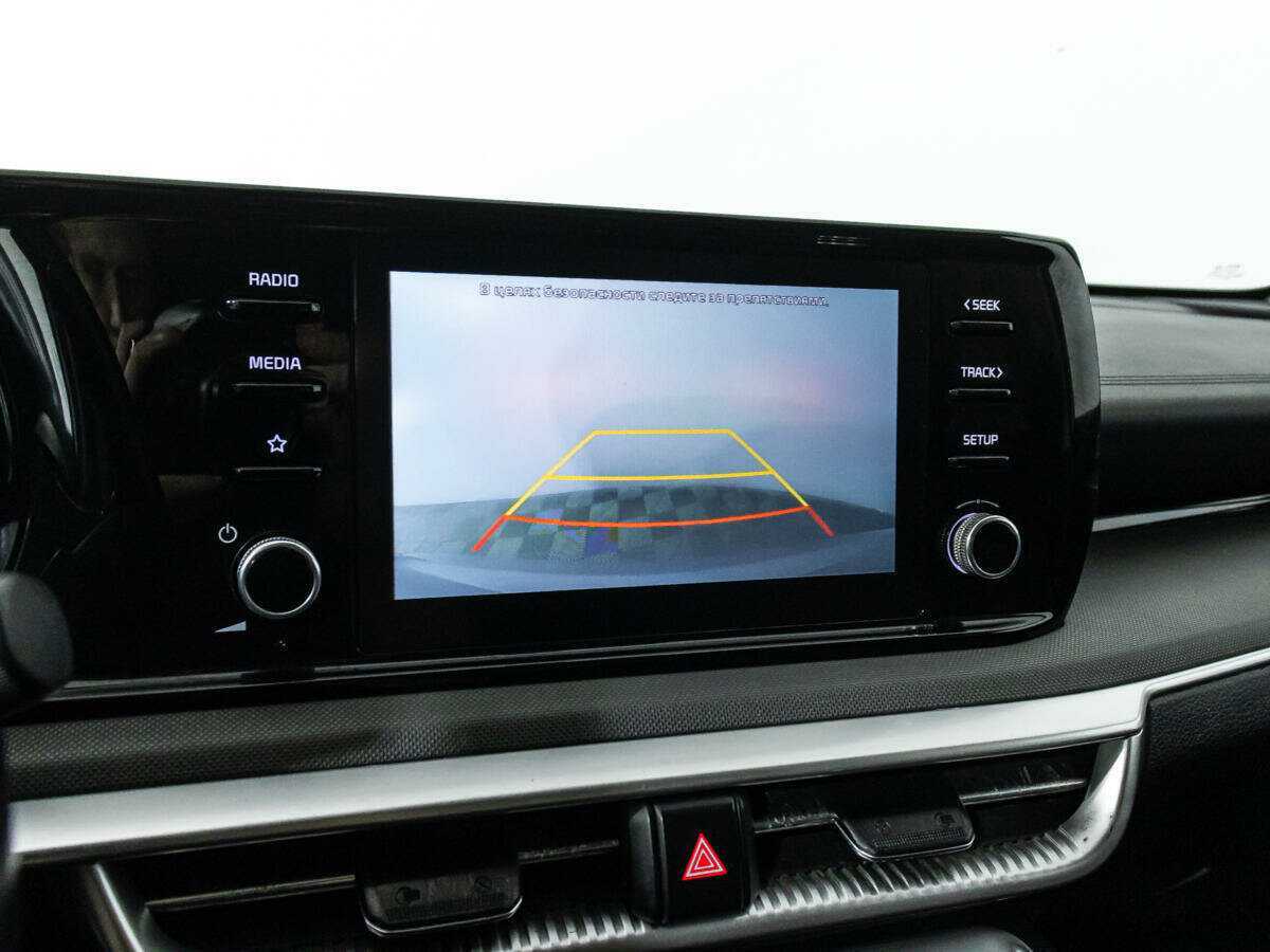 Kia K5 2021 года с пробегом. Фото: #14