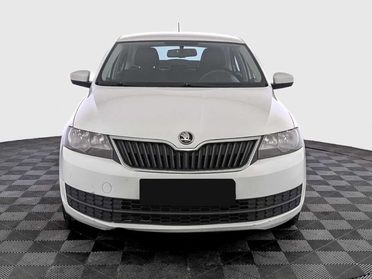 Skoda Rapid 2015 года с пробегом. Фото: #1