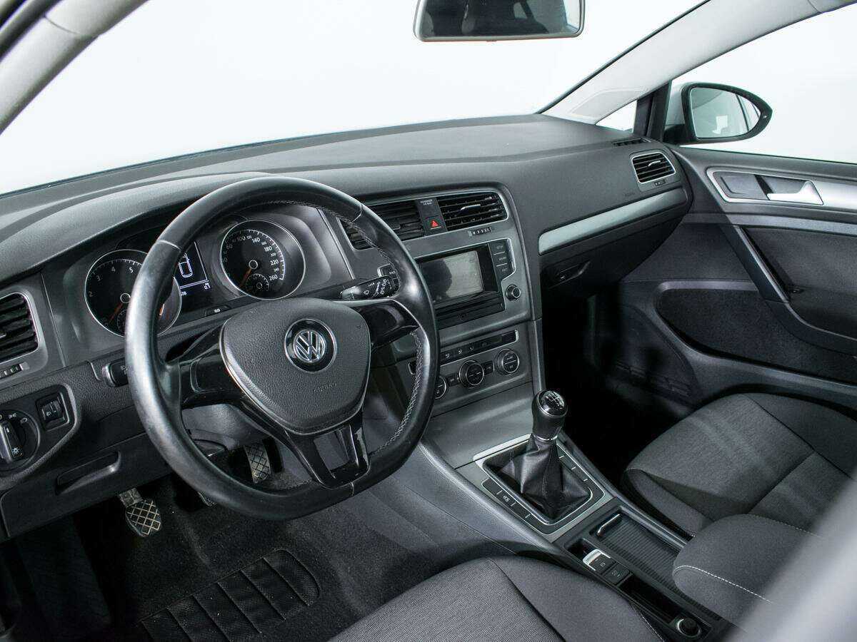 Volkswagen Golf 2013 года с пробегом. Фото: #12