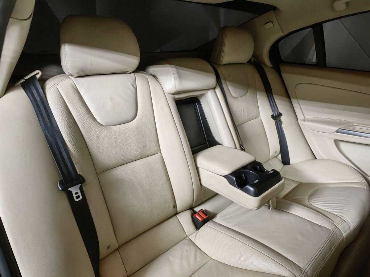 Volvo S60 2013 года с пробегом. Фото: #12