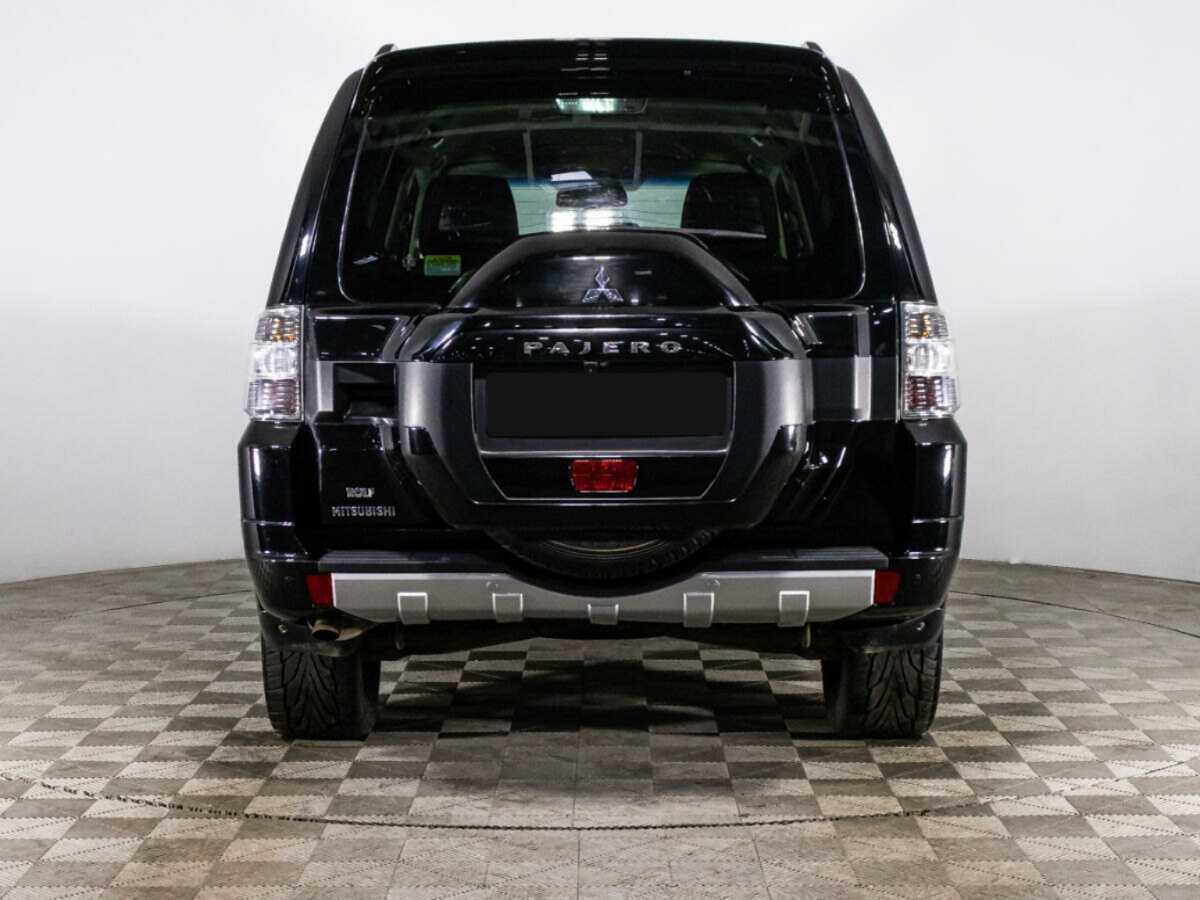 Mitsubishi Pajero 2015 года с пробегом. Фото: #5